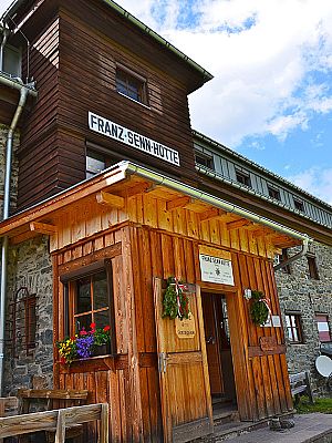 Eingang zur Franz-Senn-Hütte