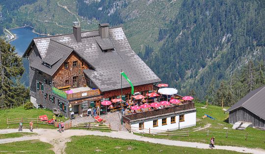 Gablonzer Hütte (1550 m)