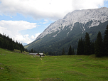 Die Almwiesen vor der Gaistalalm