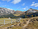 Blick über die Glatschalm zum Zendleser Kofel