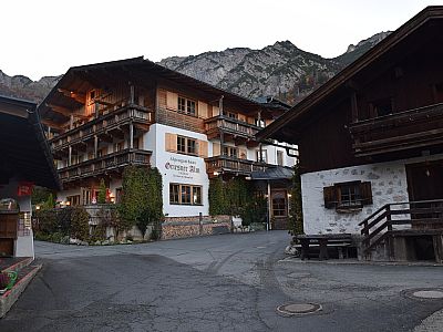 Das Hauptgebäude der Griesner Alm