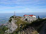 Gipfel des Hochfelln und Hochfellnhaus