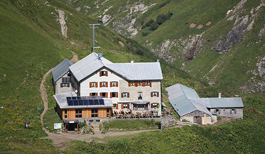 Kemptner Hütte (1846 m)