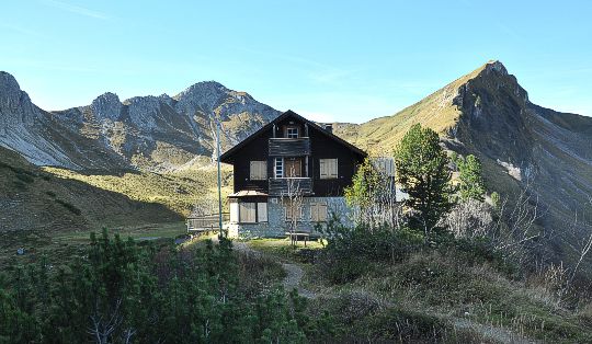 Landsberger Hütte (1810 m)