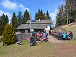 Die sonnenverwöhnte Terrasse der Alm