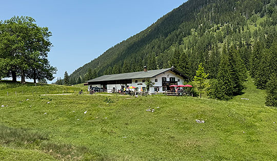 Niederhofer Alm (1050 m)