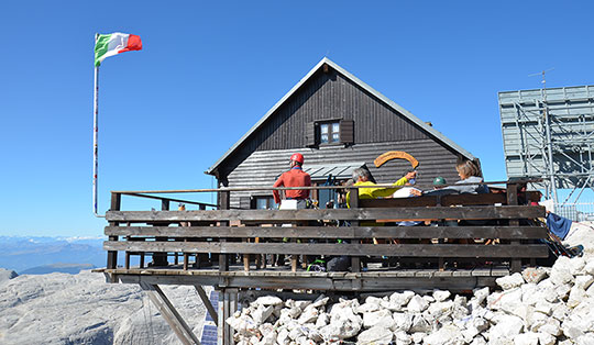 Rifugio Capanna Piz Fassa (3152 m)