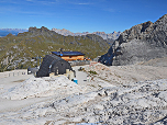 Hütte beim Abstieg vom Marmolada-Gletscher gesehen
