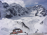 Schaubachhütte vor Monte Zebru und Ortler