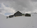 Schlüterhütte im Frühjahr