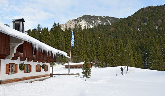 Schwarzentennalm (1027 m)