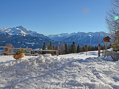 Links der Acherkogel, rechts zeigen sich die Ötztaler Alpen