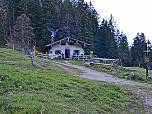 Die Staudacher Alm liegt auf der Nordseite des Hochgern