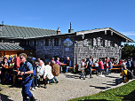 Stimmung rund um die Hütte