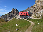 Tierser Alpl mit Roterdspitze im Hintergrund