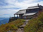 Die Hütte ist von Marktschellenberg in 2 ½ Stunden erreichbar