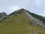 Weilheimer Hütte vor dem Oberen Rißkopf