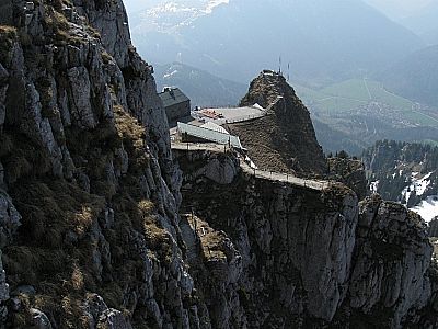 Blick vom Gipfelweg aus