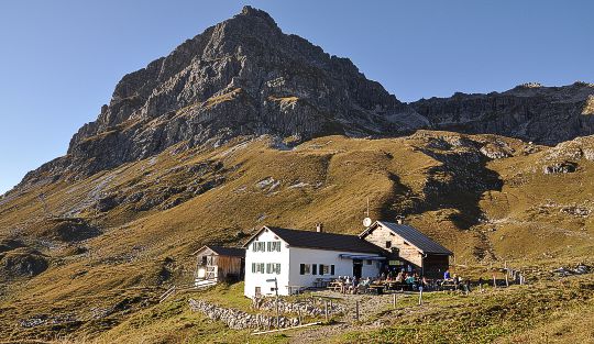 Widdersteinhütte (2009 m)