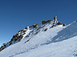 Gran Paradiso (4061 m), höchster Berg, der mit seinem Fundament komplett in Italien steht (Platz 16)