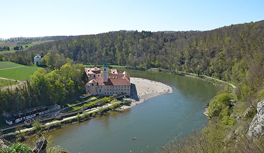 Altmühltal-Panoramaweg Etappe 15 - Von Essing über den Keltenwall und die Weltenburger Enge nach Kelheim