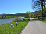 In Heidenstein unterqueren wir eine Brücke