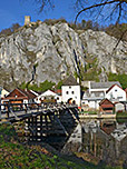 Die Alte Holzbrücke mit dem Torturm von Essing