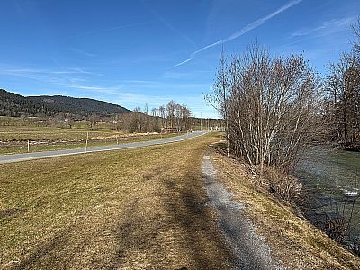 ...zum Wanderparkplatz Lehenpoint