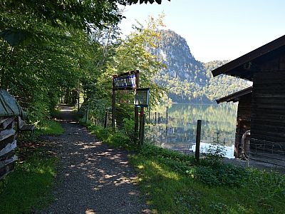 Die Schiffsanlegestelle 