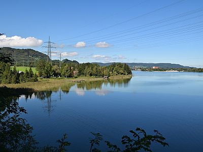 Das Ufer an der Westseite des Kochelsees