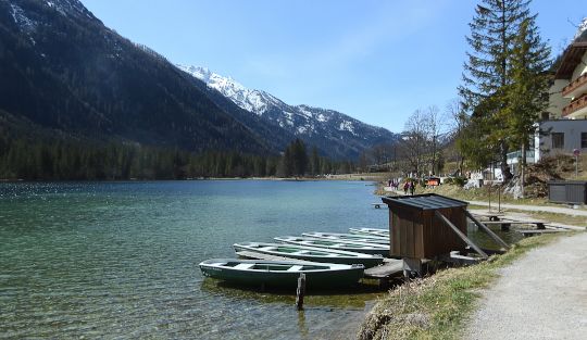 Der Hintersee und der Zauberwald bei Berchtesgaden