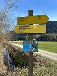 ...den wir gleich wieder linkshaltend verlassen