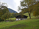 Auf Höhe des letzten Hauses...