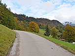 Wir gewinnen über eine Teerstraße die ersten Höhenmeter...