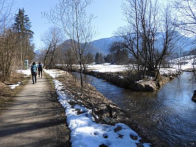Die Mündung des Sulzbachs in die Rote Traun