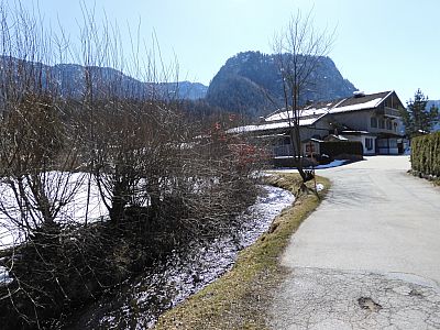 Hier leicht links... 