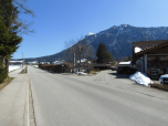 ... bis zum Falkenseebach und biegen dort nach dem Penny ab
