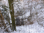 Tief unter uns plätschert der Alplbach über mehrere Wasserfälle ins Tal