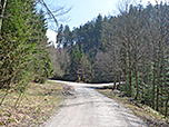...und lassen den Abzweig zur Wagneralm links liegen