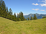 ...und wandern in nördlicher Richtung hinab...