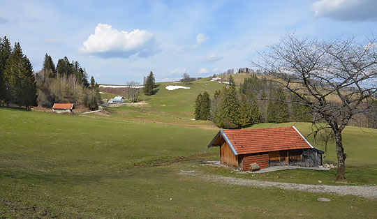 Über die Zeppelinhöhe zur Rachlalm und Hefteralm