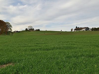 Im Westen können wir bereits einen Blick auf unseren Gipfel 