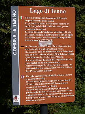 Einem Erdrutsch haben wir die Entstehung des Tennosees zu verdanken