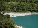 Im Norden mündet der Rio Secco in den Lago di Tenno