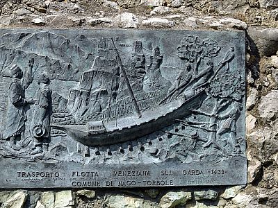 Ein Relief erinnert an die venezianische Heldentat 