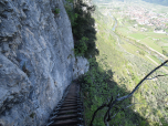 Die zweite Treppe mit Dro im Hintergrund