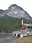 Berggasthof Pflegersee mit dem Königsstand