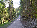 ...zu einem Querweg...