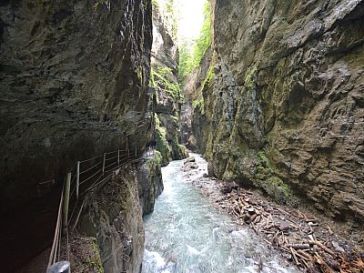 Es wird wieder ein wenig heller