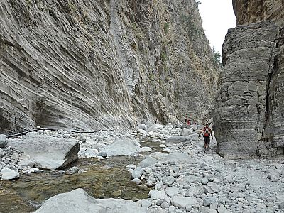 auf dem Weg zur nächsten Pforte.